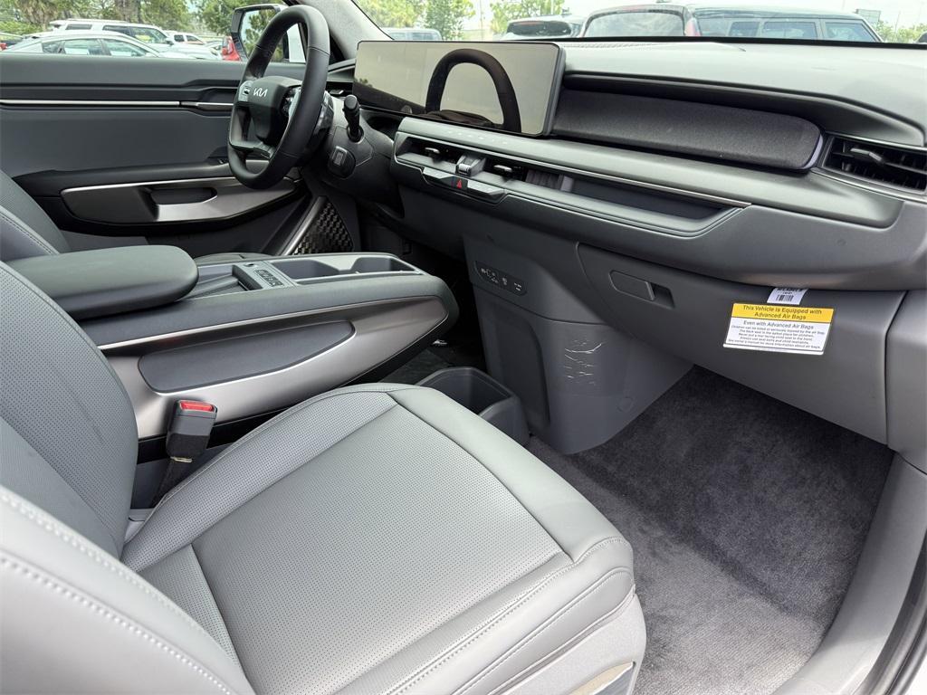 new 2026 Kia EV9 car, priced at $51,361