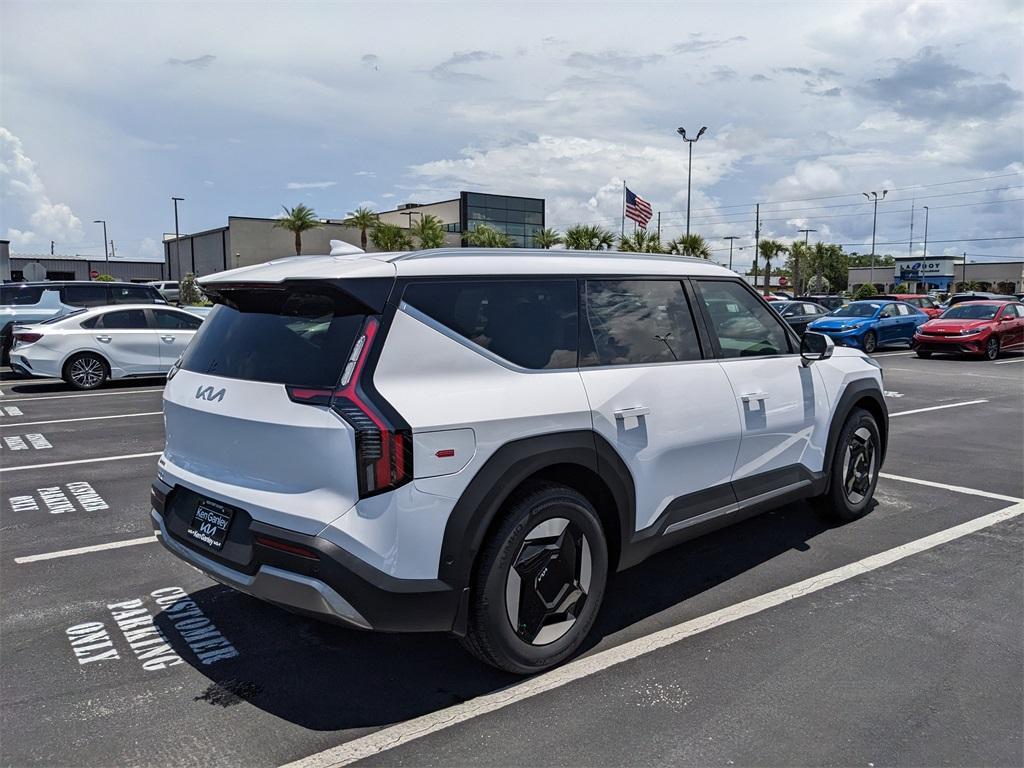 new 2026 Kia EV9 car, priced at $57,100