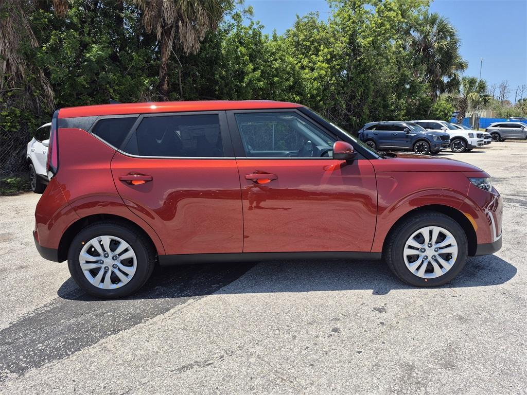new 2025 Kia Soul car, priced at $21,110