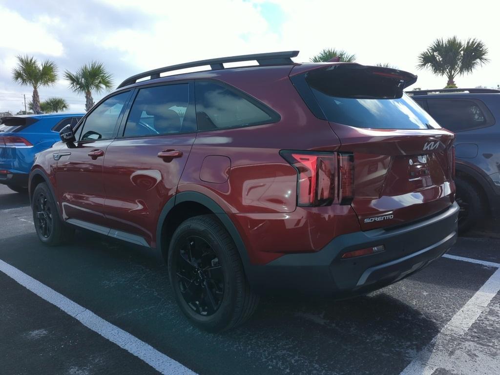 used 2023 Kia Sorento car, priced at $28,411