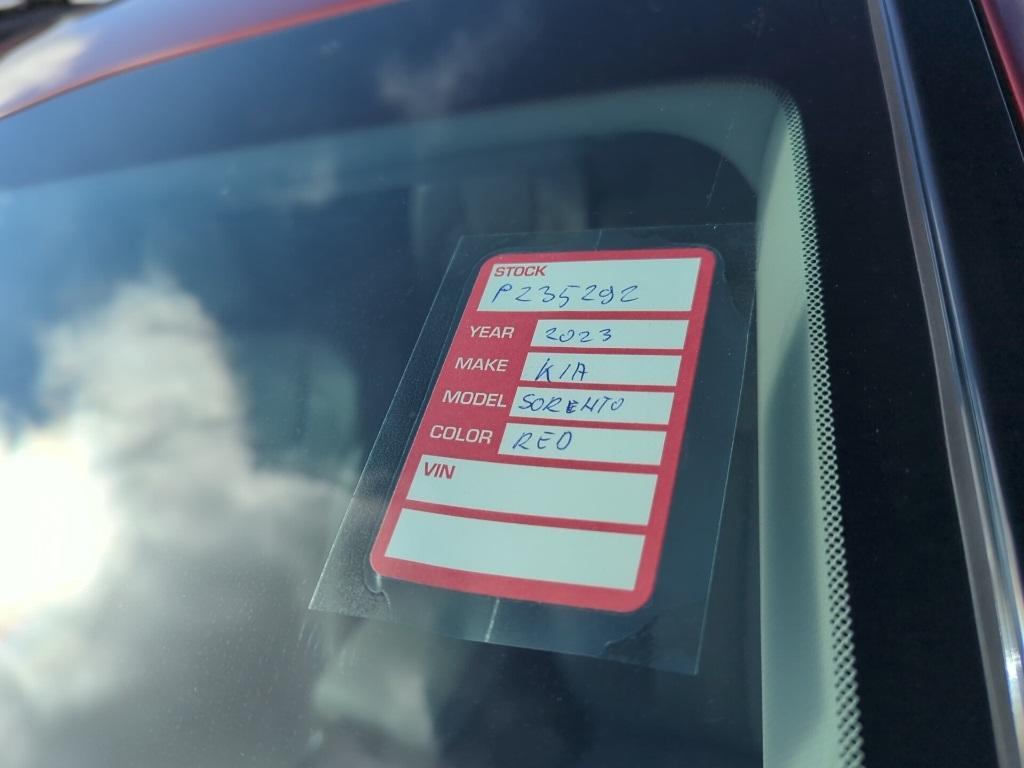 used 2023 Kia Sorento car, priced at $28,411