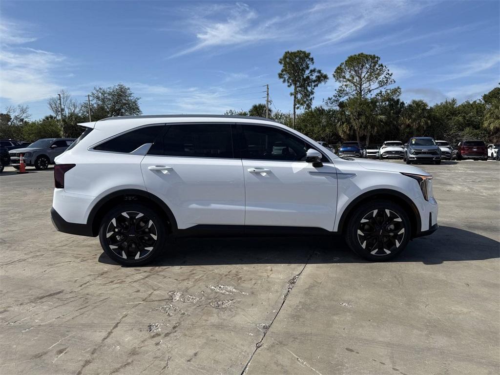 new 2025 Kia Sorento car, priced at $41,485