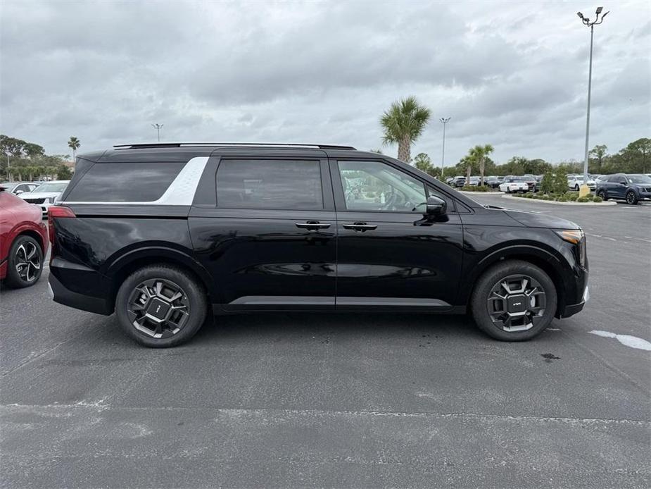 new 2025 Kia Carnival Hybrid car, priced at $44,855