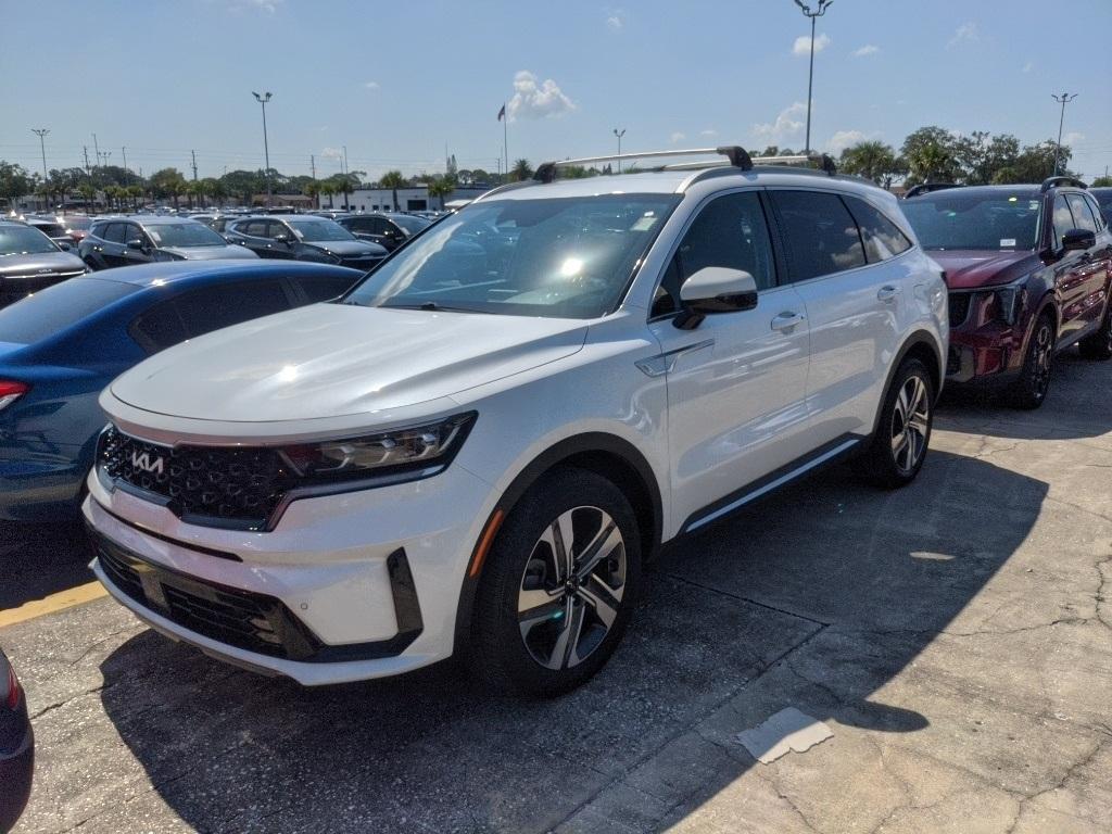 used 2022 Kia Sorento Plug-In Hybrid car, priced at $27,991
