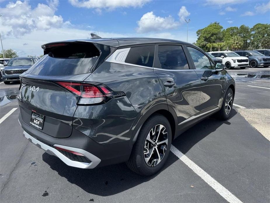 new 2025 Kia Sportage car, priced at $31,335