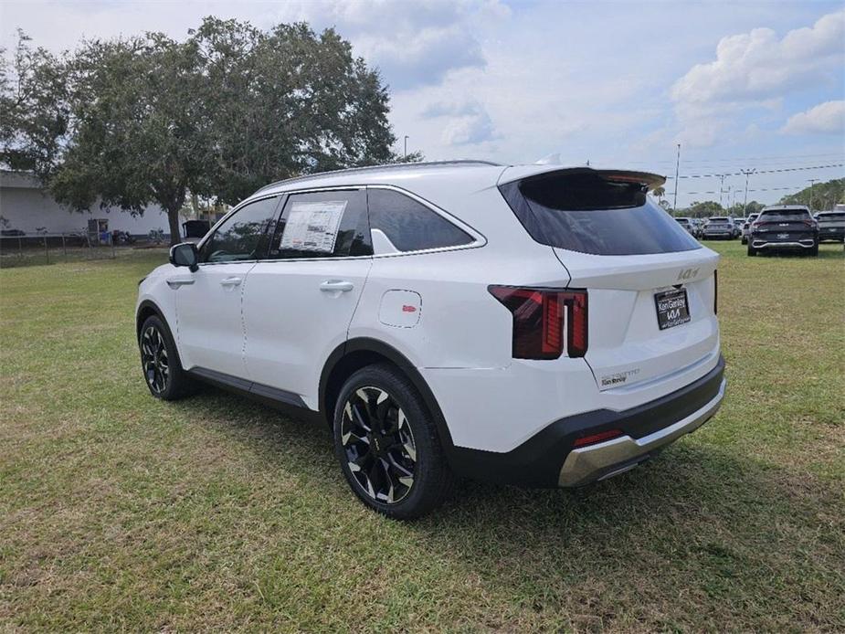 new 2025 Kia Sorento car, priced at $44,105