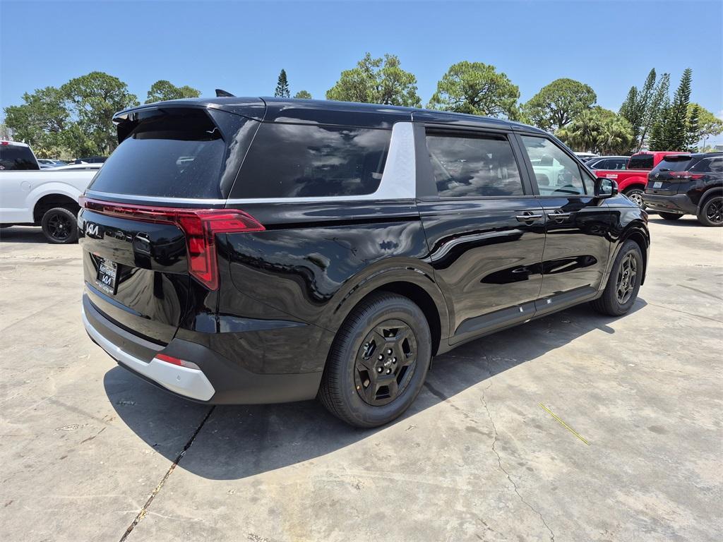 new 2025 Kia Carnival car, priced at $40,495