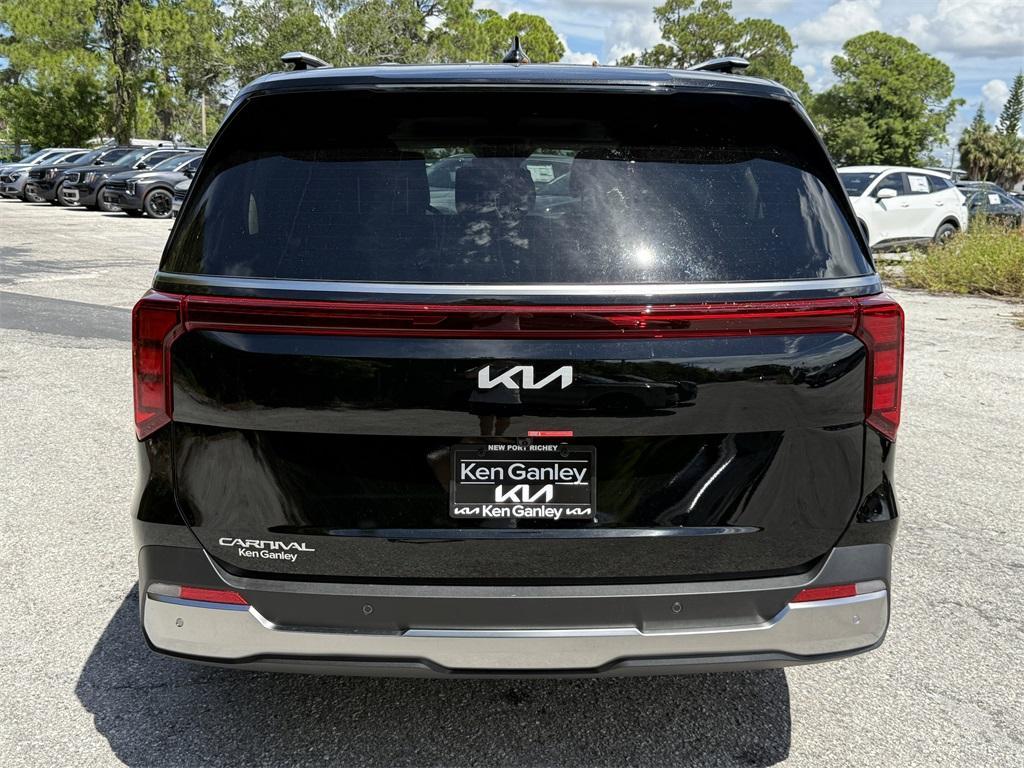 new 2026 Kia Carnival car, priced at $47,285