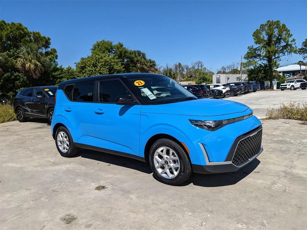used 2023 Kia Soul car, priced at $16,771