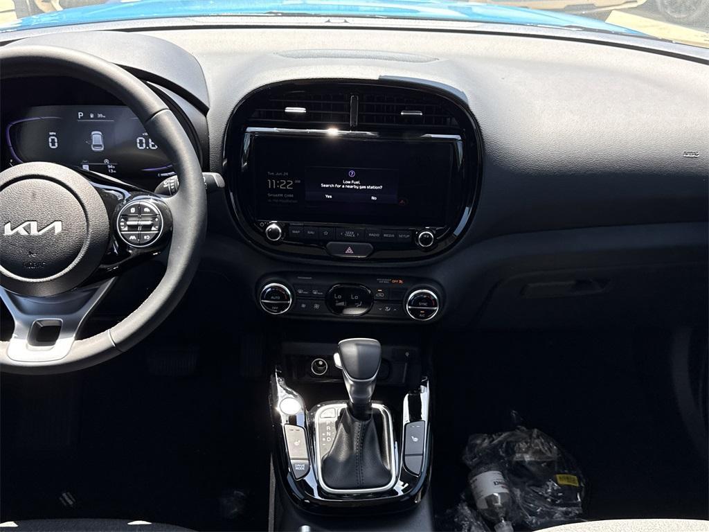 new 2025 Kia Soul car, priced at $23,814