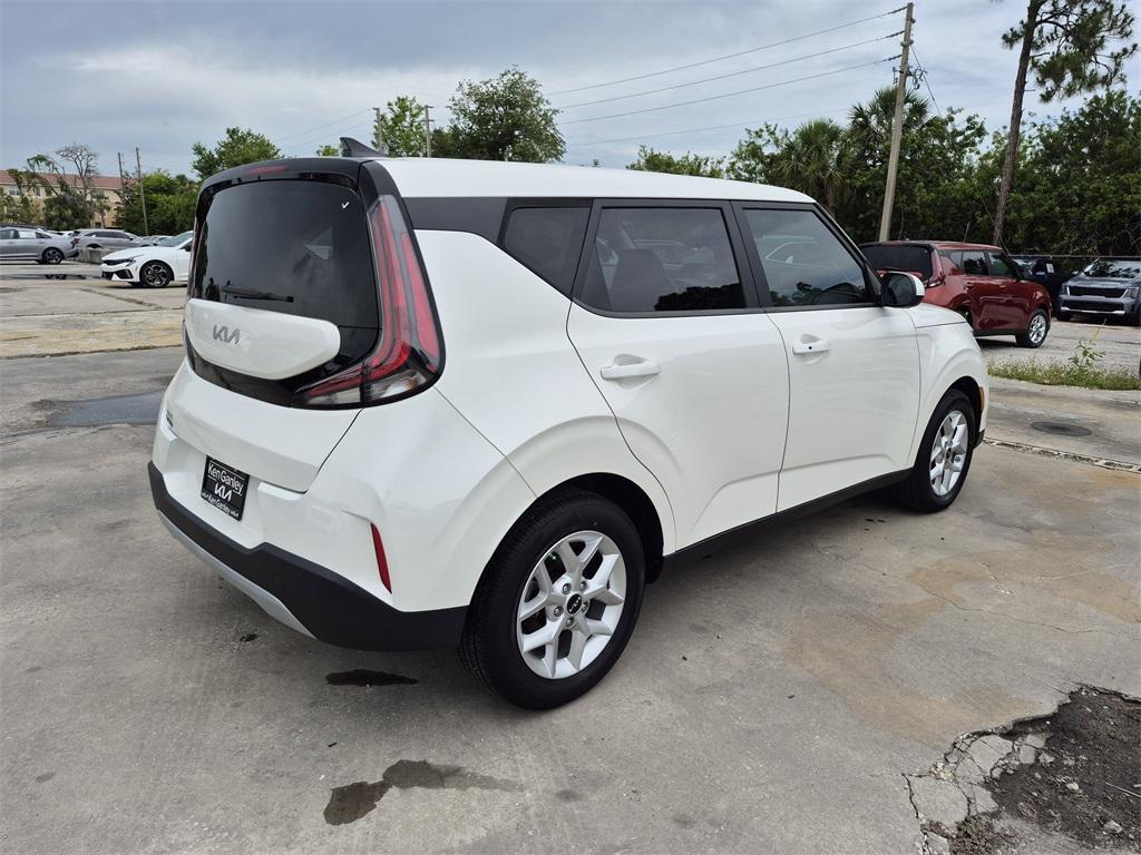 used 2023 Kia Soul car, priced at $18,671