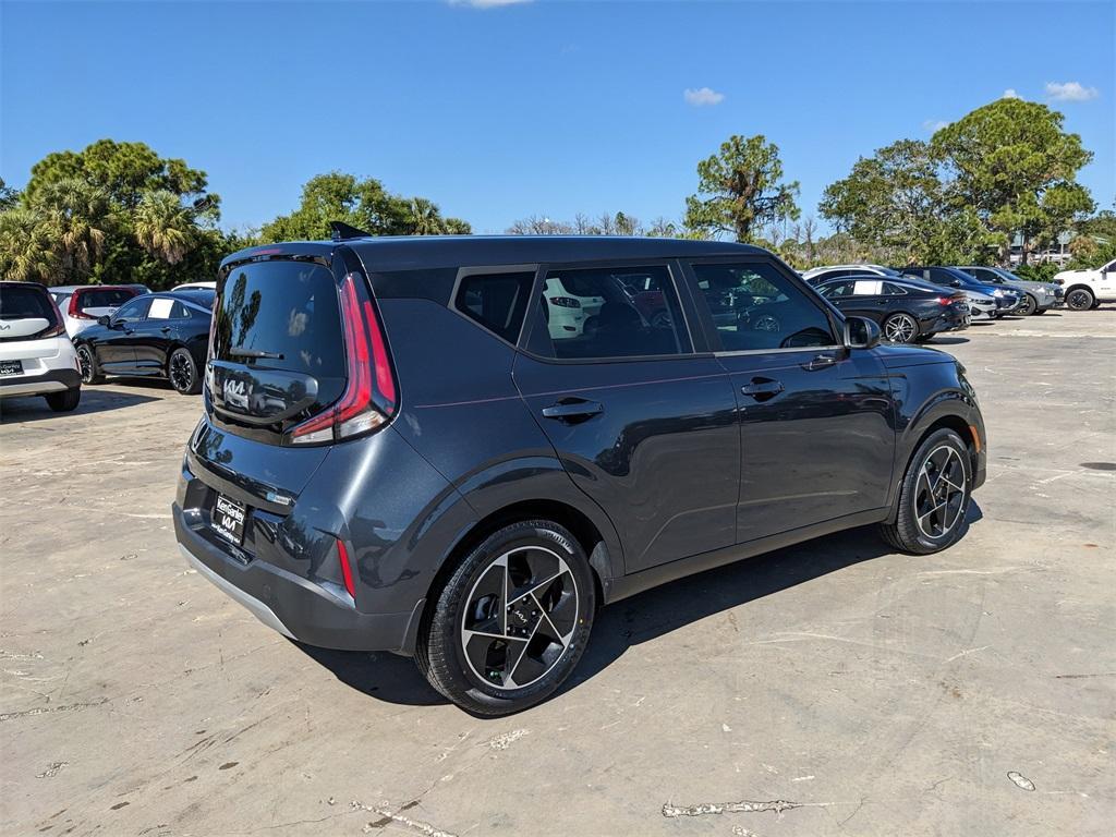 used 2023 Kia Soul car, priced at $17,201