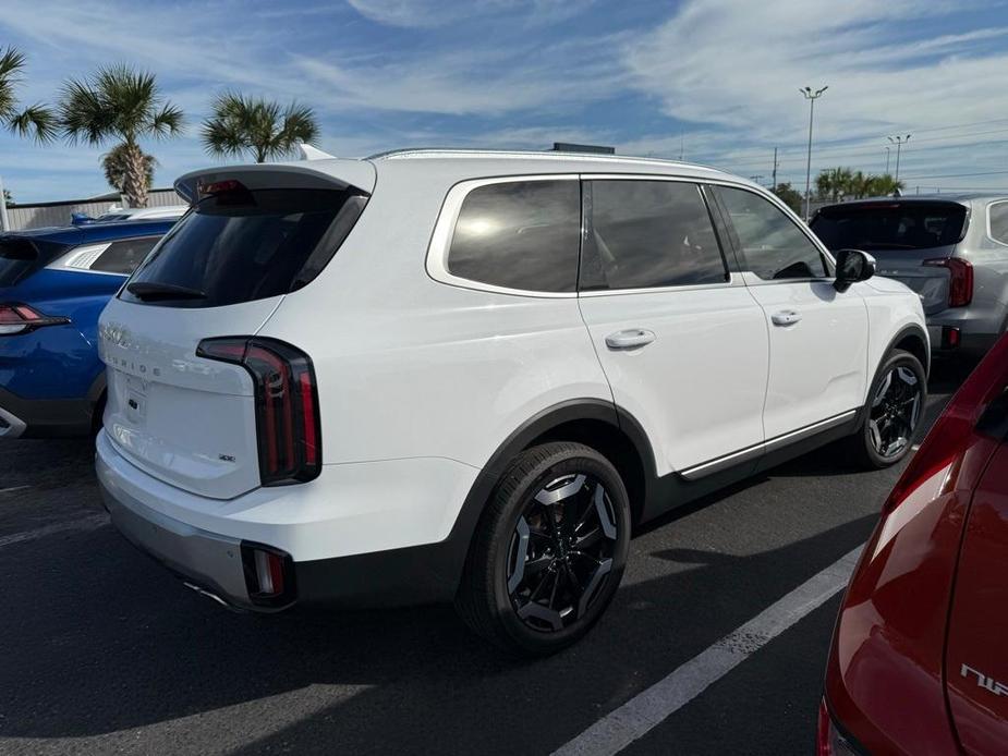 used 2024 Kia Telluride car, priced at $41,201