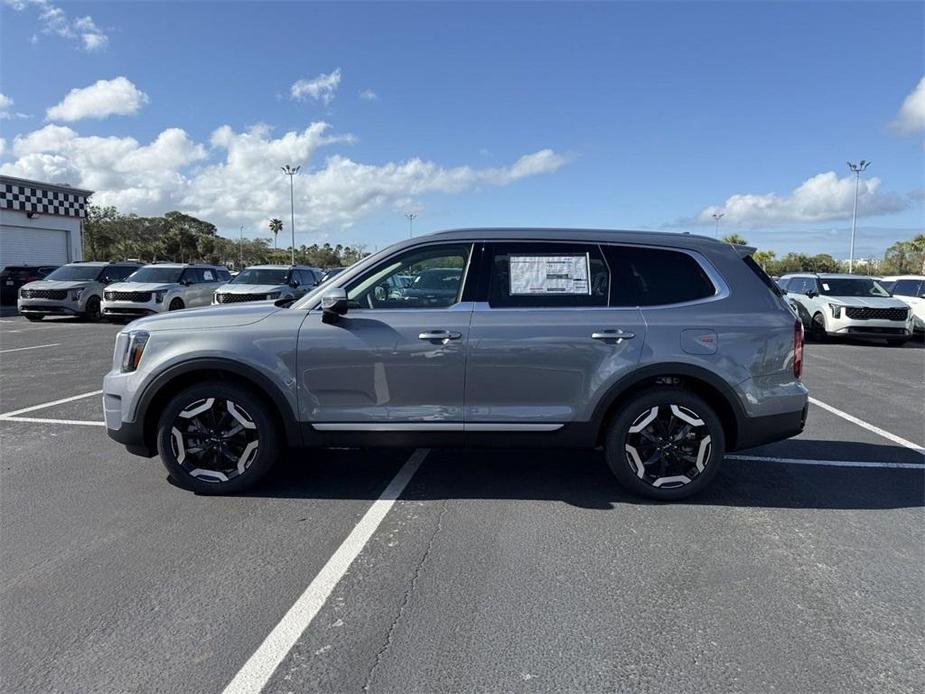 new 2025 Kia Telluride car, priced at $40,710