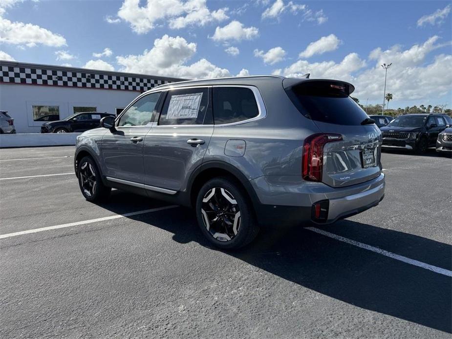 new 2025 Kia Telluride car, priced at $40,710