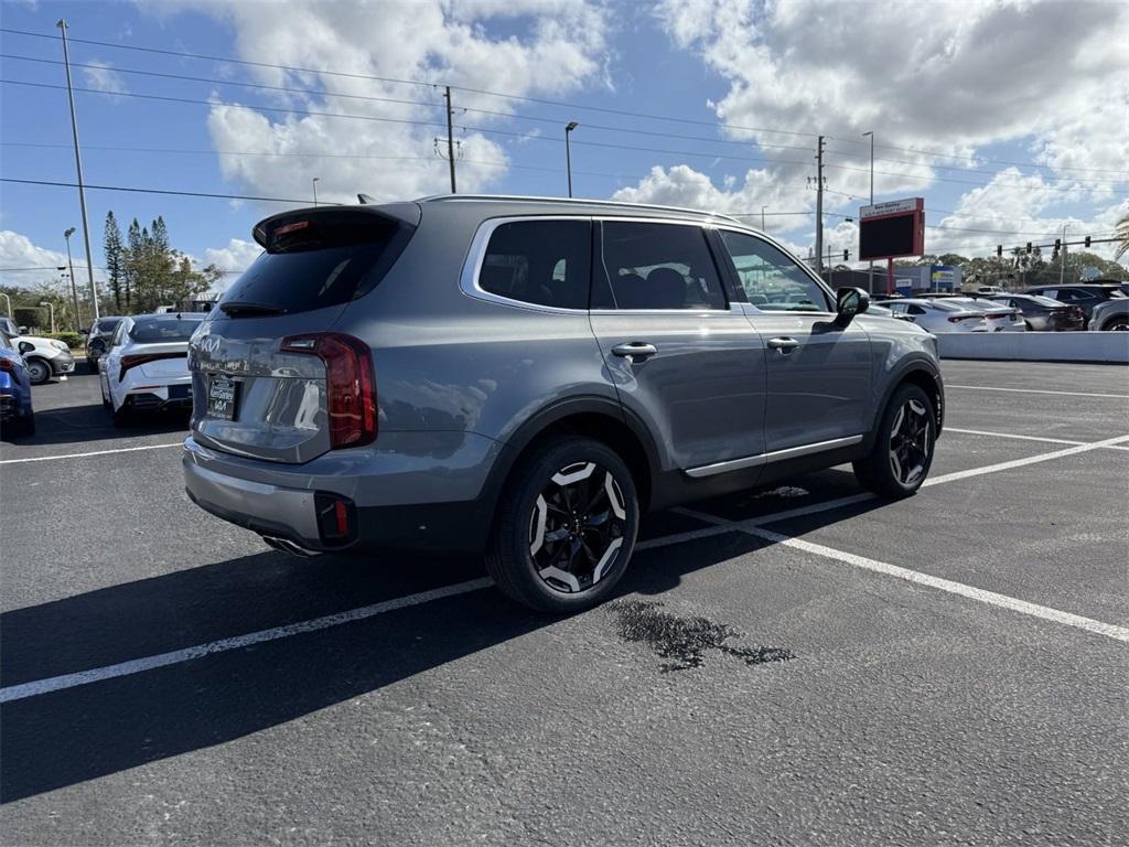 new 2025 Kia Telluride car, priced at $40,710