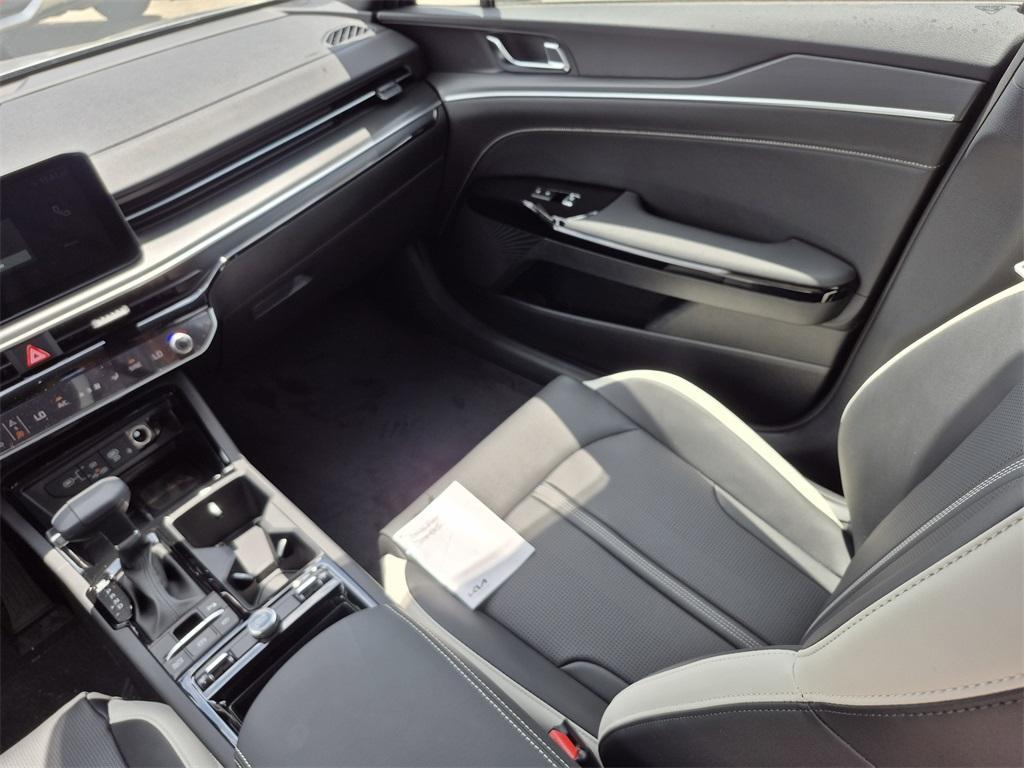 new 2025 Kia K5 car, priced at $29,245