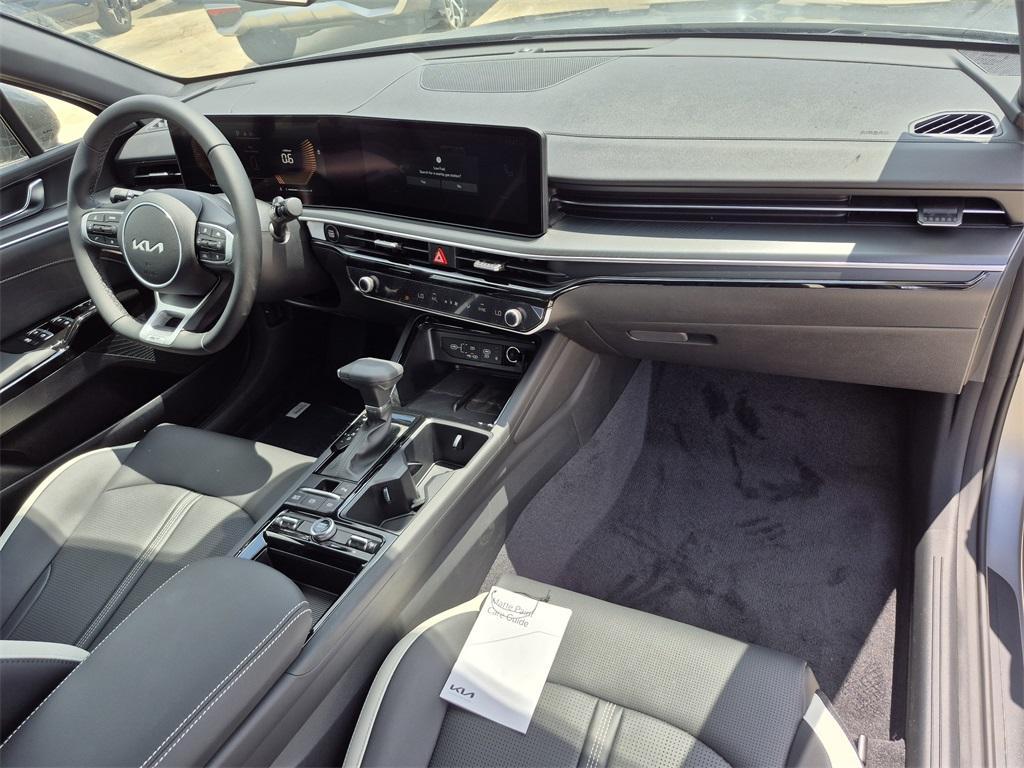 new 2025 Kia K5 car, priced at $29,245