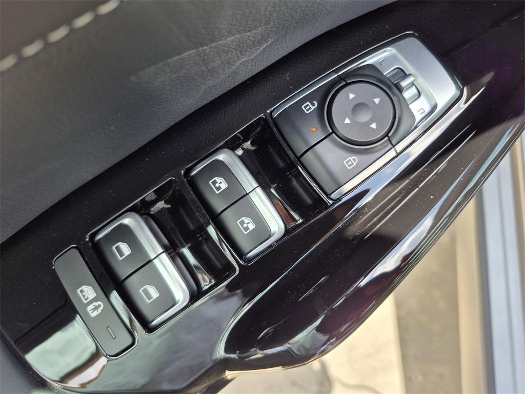 new 2025 Kia K5 car, priced at $29,245