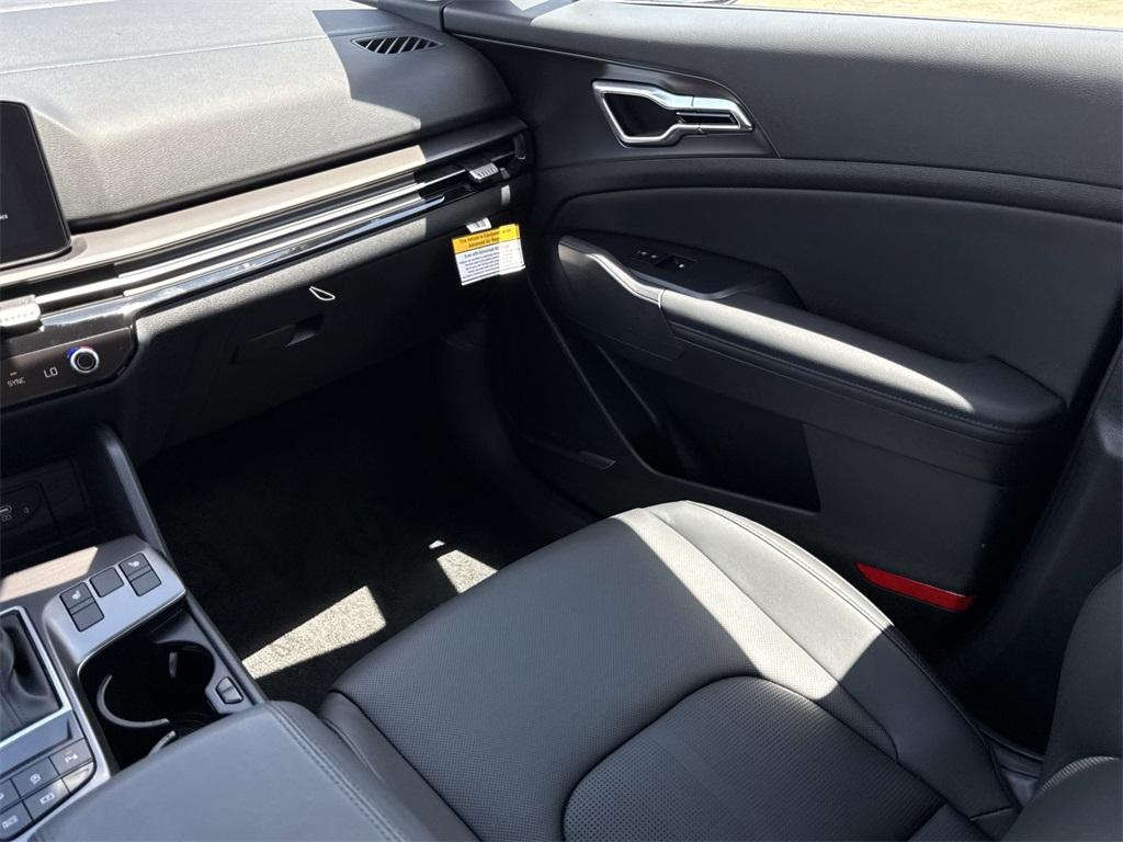 new 2026 Kia Sportage car, priced at $31,565