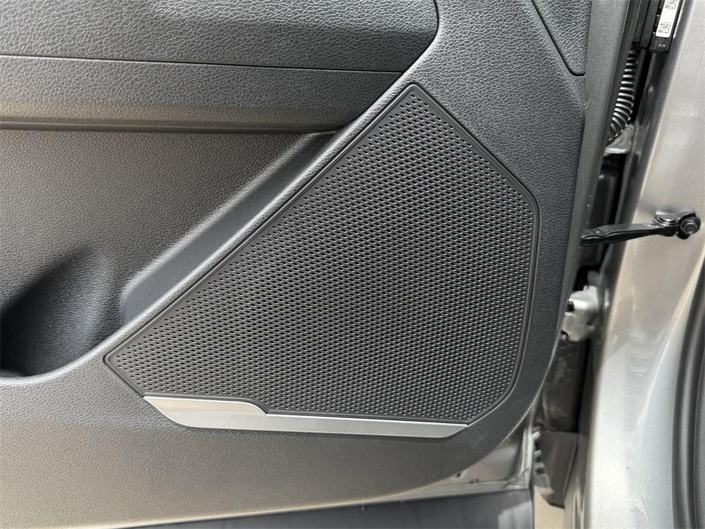 new 2025 Kia Sportage Hybrid car, priced at $29,610