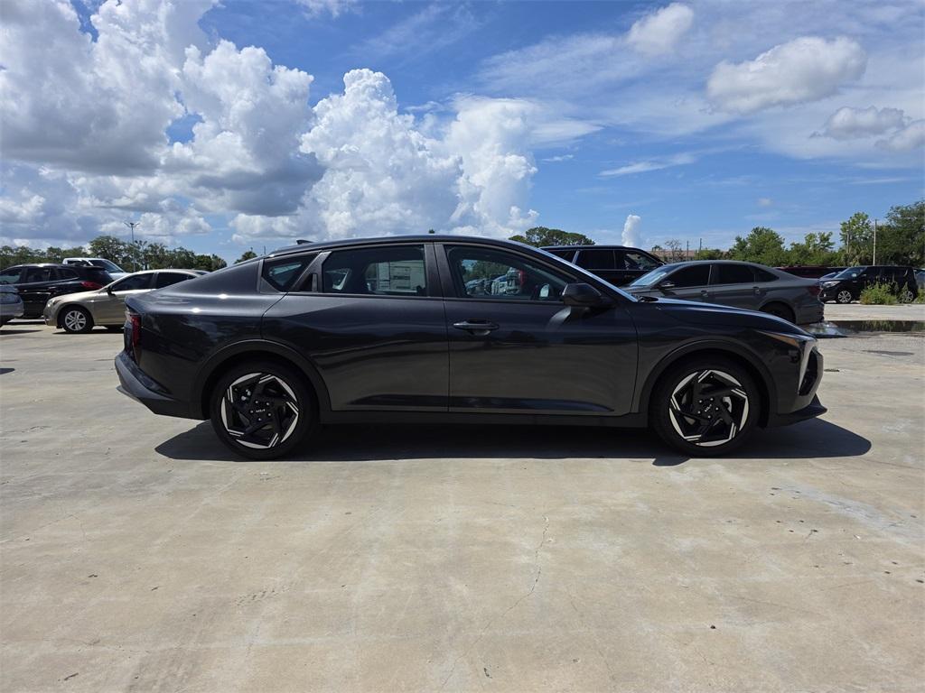 new 2025 Kia K4 car, priced at $22,328