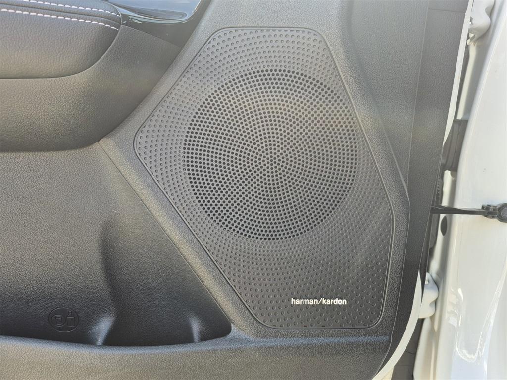 used 2022 Kia Niro EV car, priced at $19,301