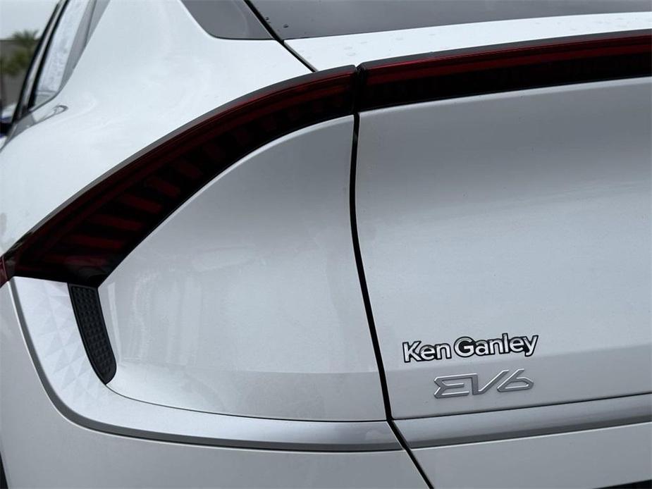 new 2024 Kia EV6 car, priced at $43,817