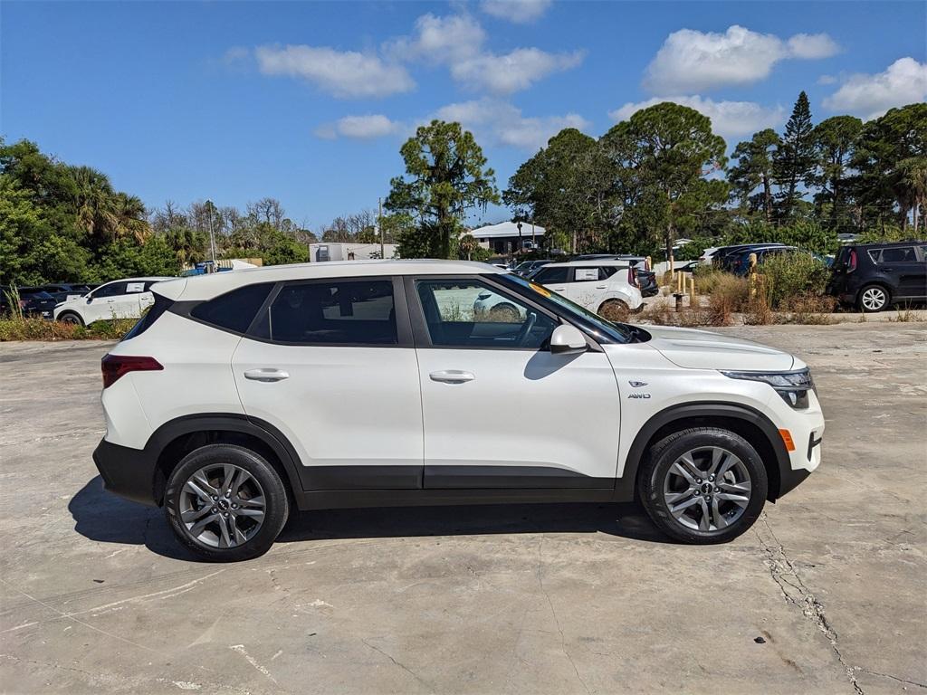used 2023 Kia Seltos car, priced at $18,991