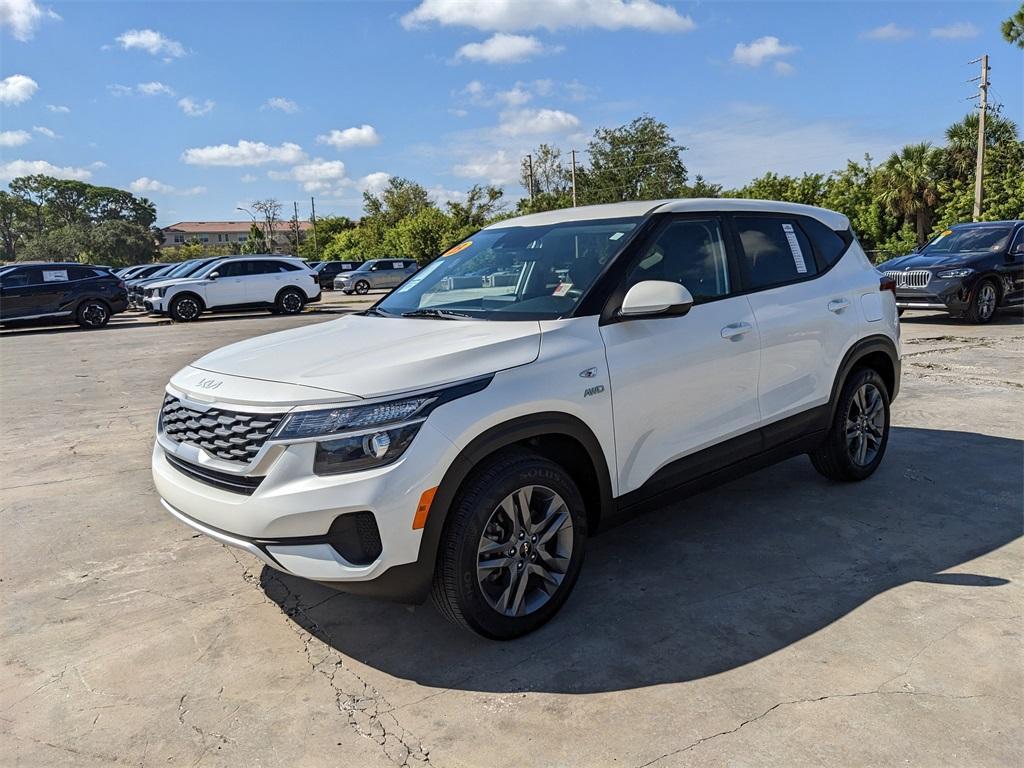 used 2023 Kia Seltos car, priced at $18,991