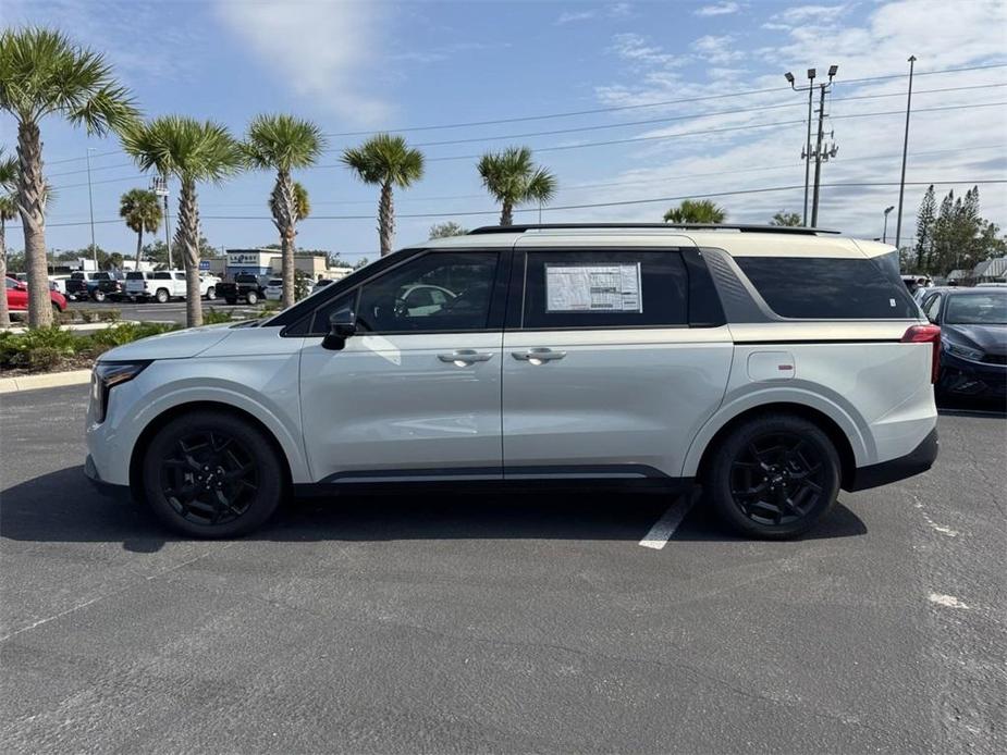 new 2025 Kia Carnival car, priced at $51,160