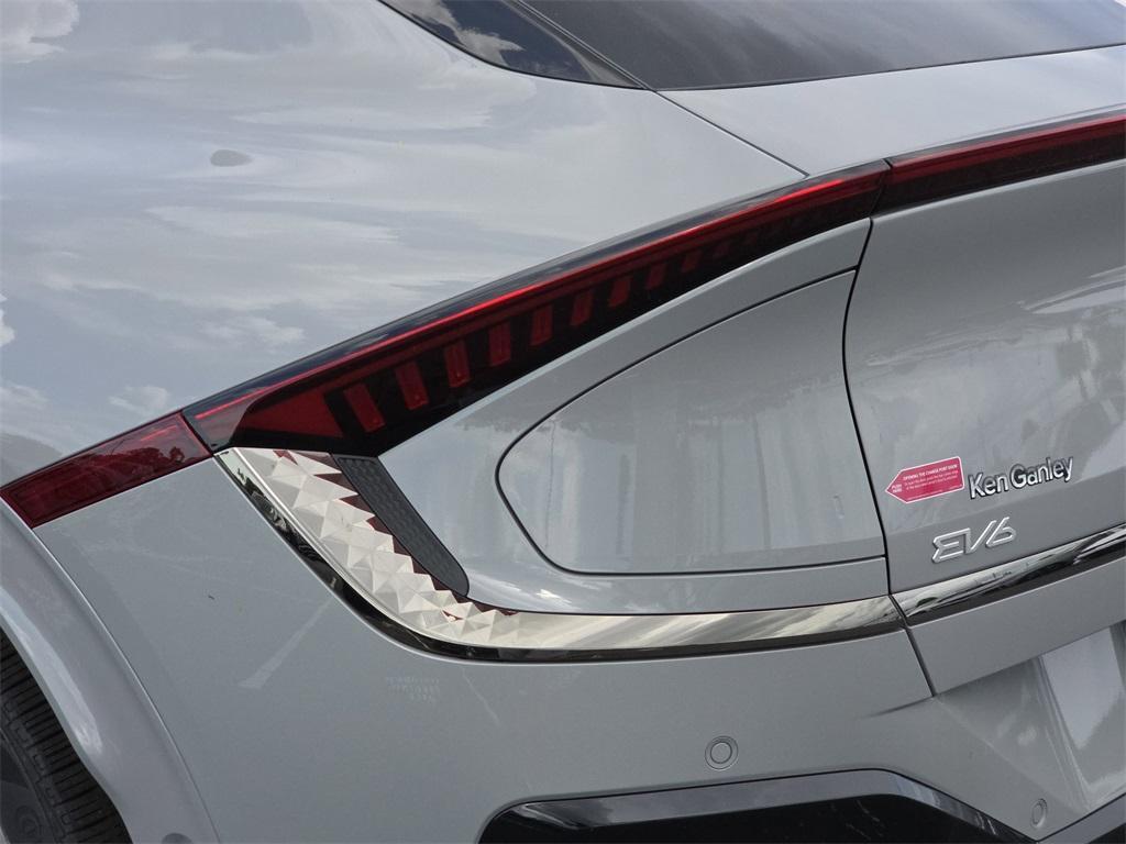 new 2025 Kia EV6 car, priced at $49,348