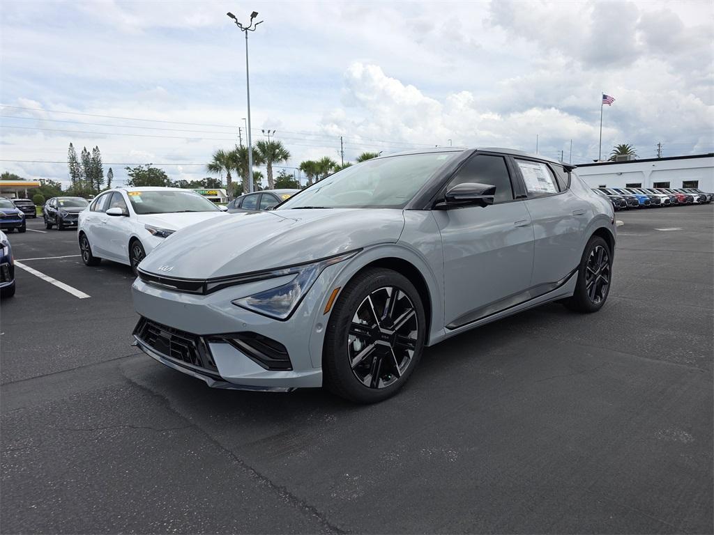 new 2025 Kia EV6 car, priced at $49,348