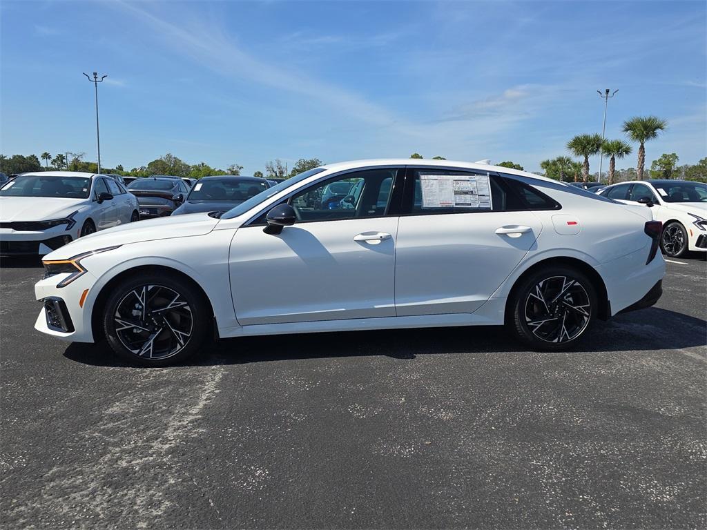 new 2026 Kia K5 car, priced at $30,015