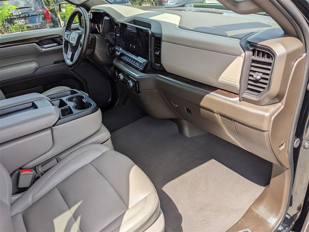 used 2024 GMC Sierra 1500 car, priced at $37,194
