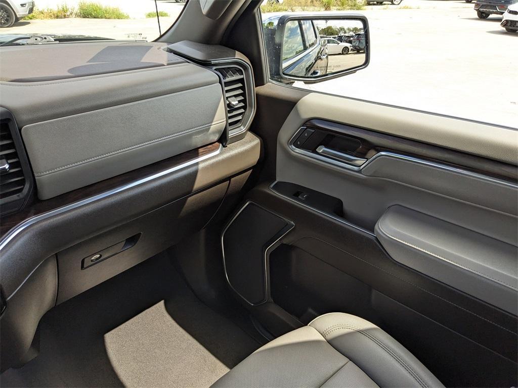 used 2024 GMC Sierra 1500 car, priced at $37,194