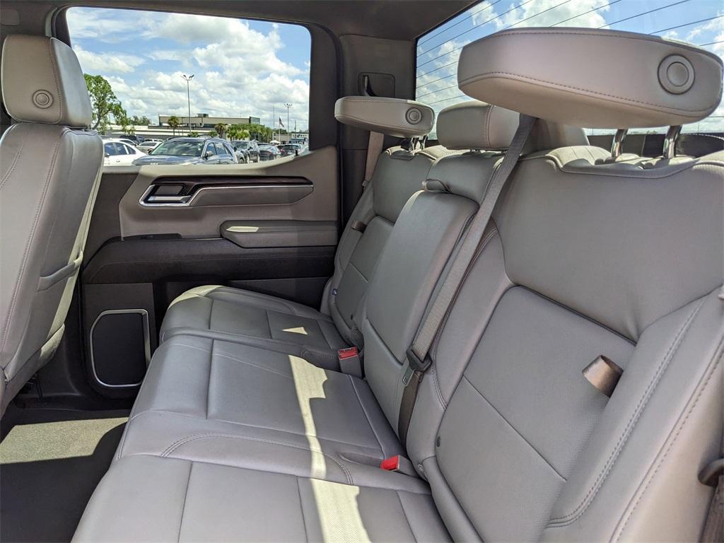 used 2024 GMC Sierra 1500 car, priced at $37,194
