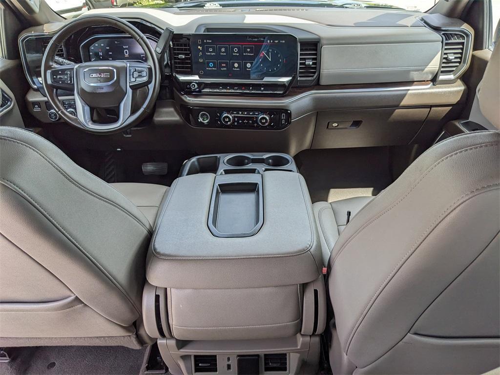 used 2024 GMC Sierra 1500 car, priced at $37,194