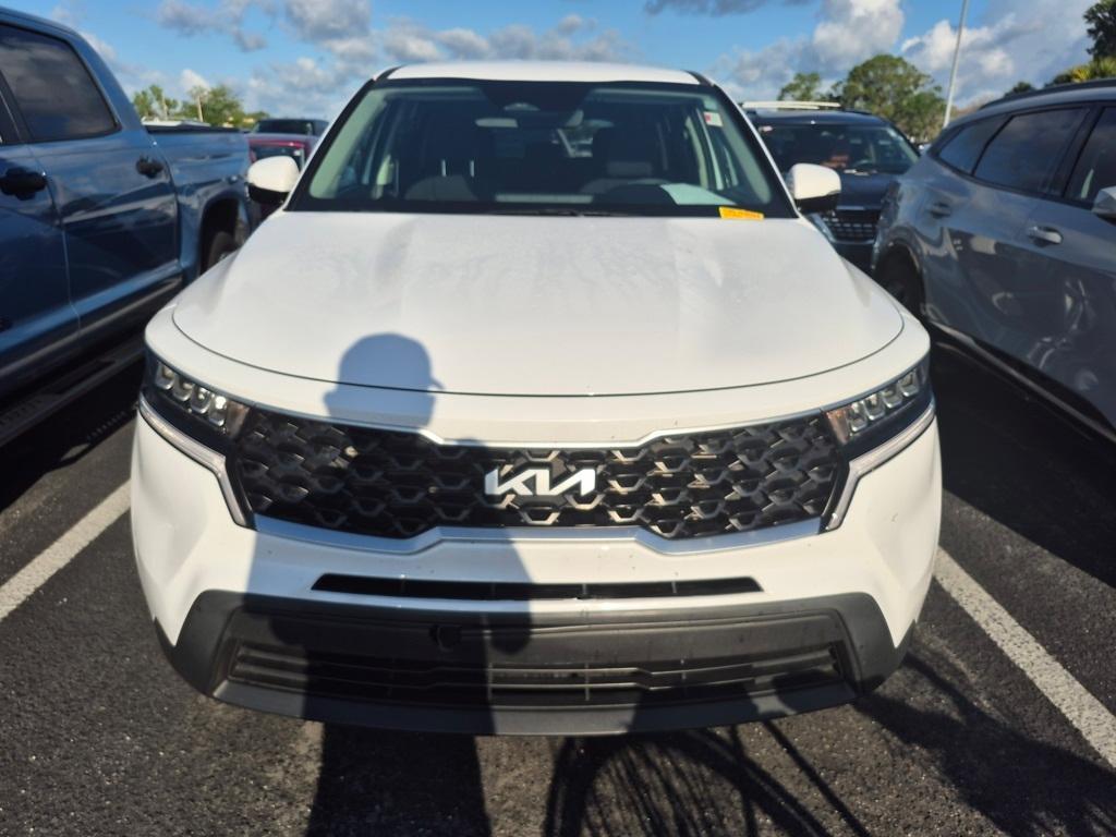 used 2022 Kia Sorento car, priced at $21,791