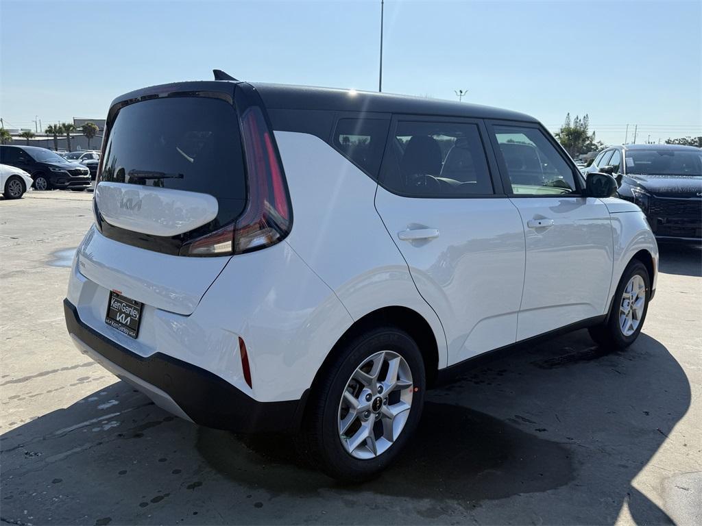 new 2025 Kia Soul car, priced at $24,740
