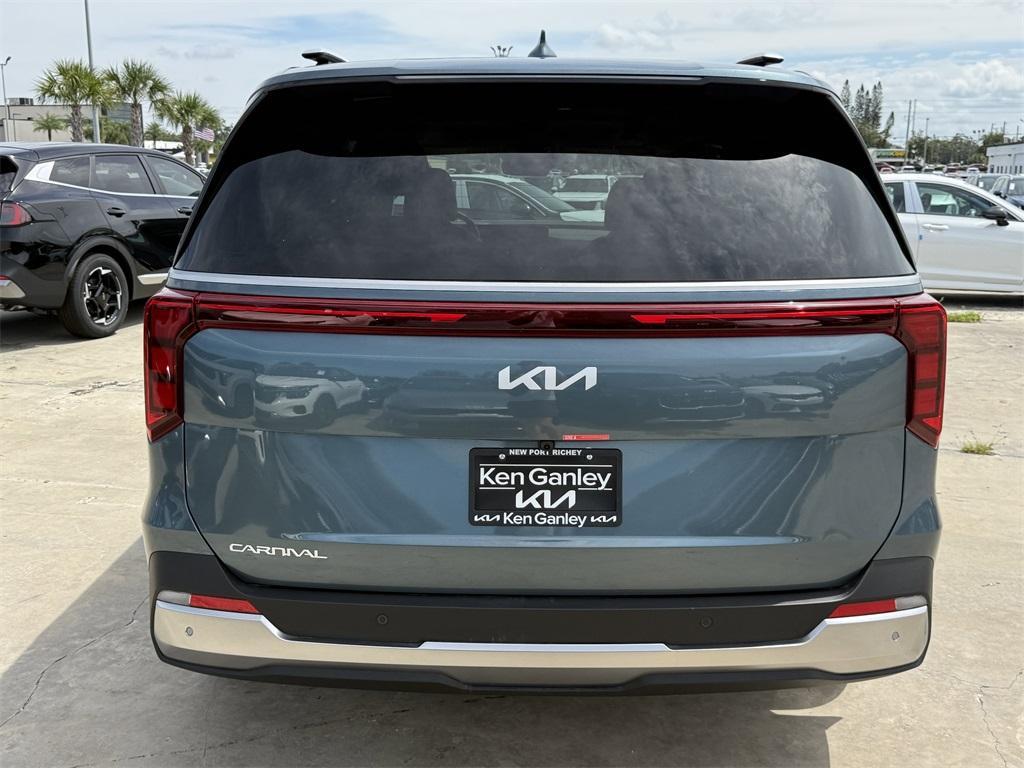 new 2026 Kia Carnival car, priced at $44,833