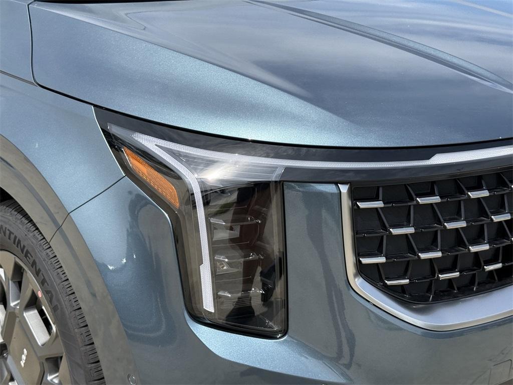 new 2026 Kia Carnival car, priced at $44,833
