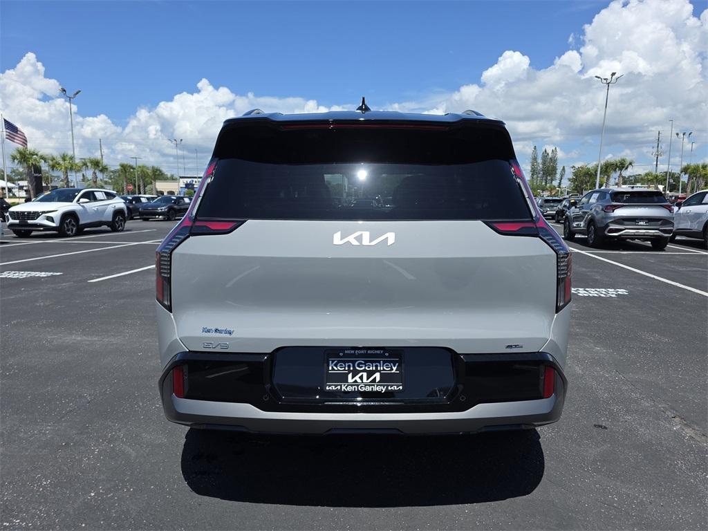 new 2026 Kia EV9 car, priced at $72,825
