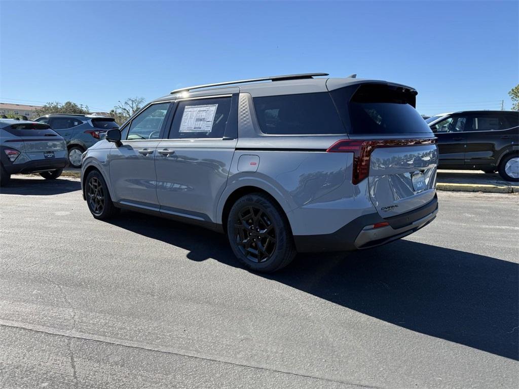 new 2025 Kia Carnival car, priced at $55,180