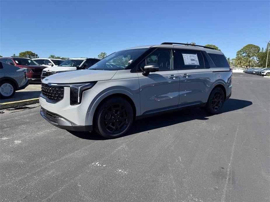 new 2025 Kia Carnival car, priced at $55,180