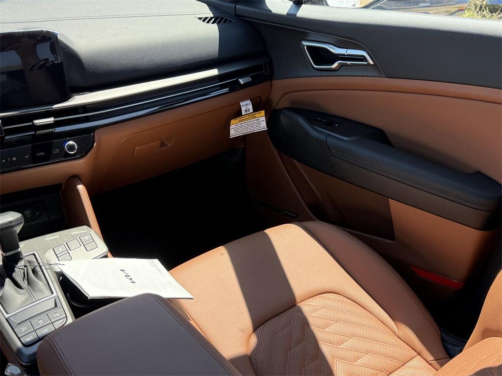 new 2026 Kia Sportage car, priced at $38,015