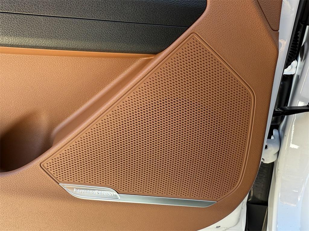 new 2026 Kia Sportage car, priced at $38,015