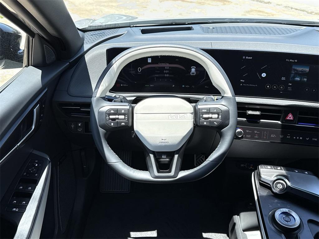 new 2025 Kia EV6 car, priced at $53,040