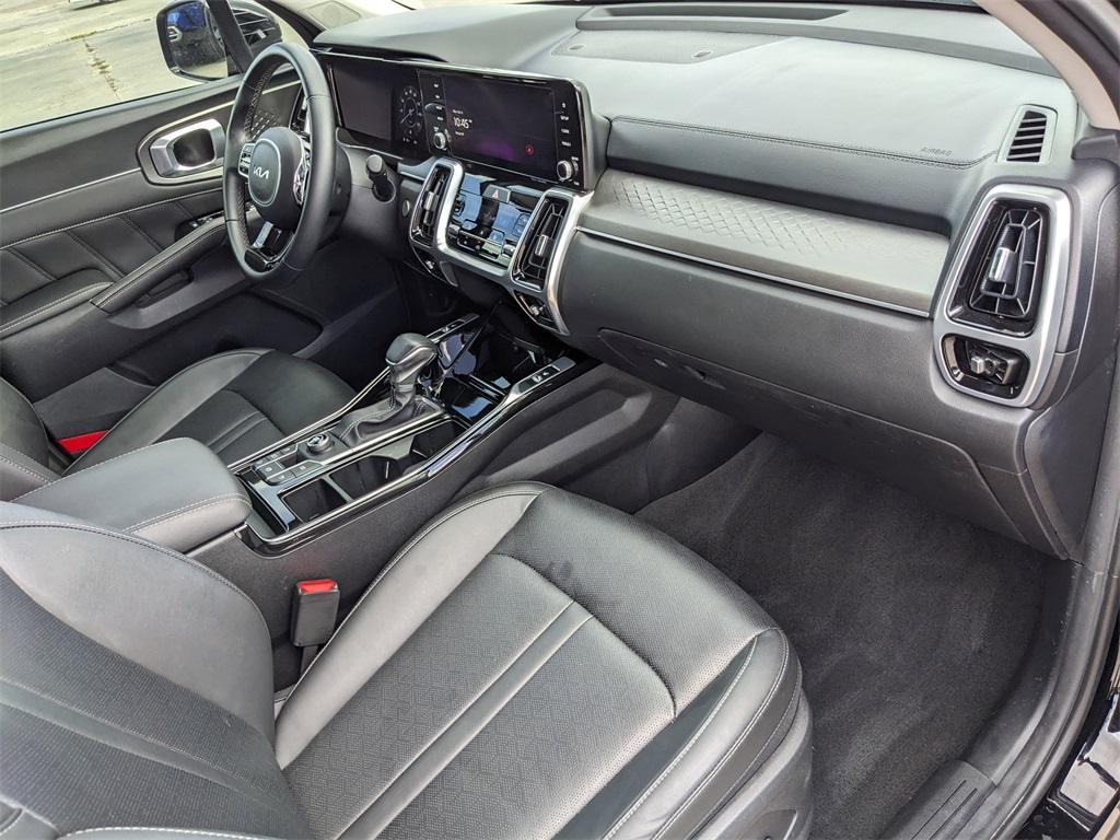 used 2023 Kia Sorento car, priced at $27,572