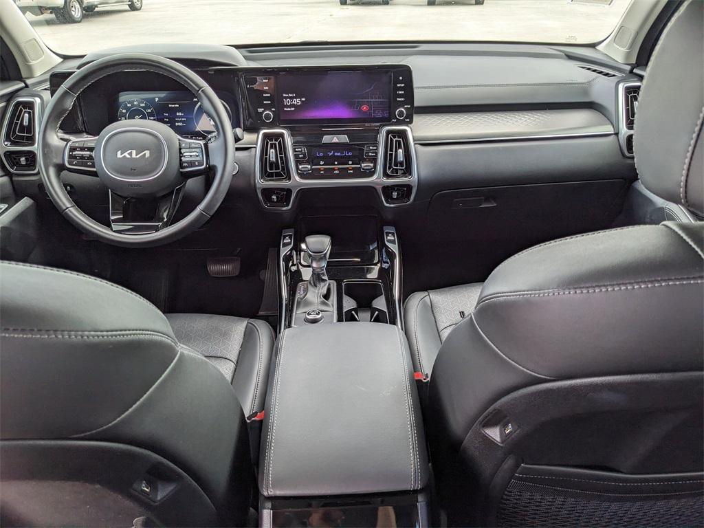 used 2023 Kia Sorento car, priced at $27,572